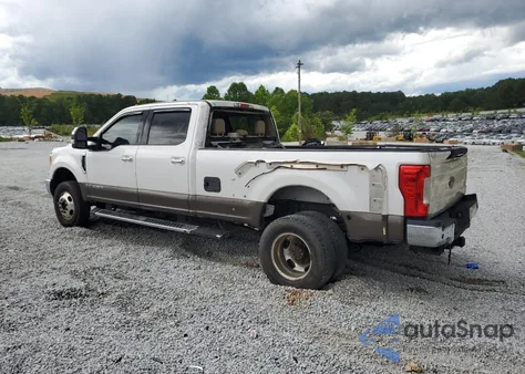 2017 Ford F350 Super Duty z USA, uszkodzony, nr VIN 1FT8W3DT4HED39267